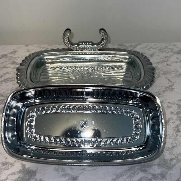 Vintage Irvinware Chrome Plated Butter Dish With A Glass Insert and Knife Holder - Picture 5 of 7